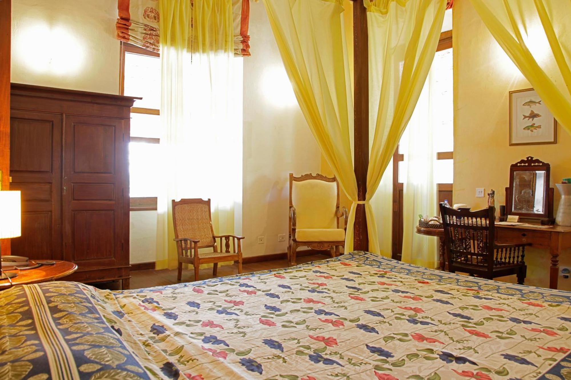 Neemrana'S - Bungalow On The Beach Tharangambadi Exteriör bild